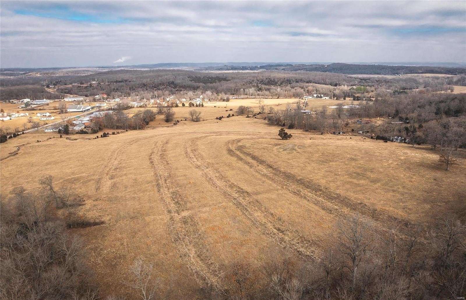 30 Acres of Agricultural Land for Sale in Robertsville, Missouri