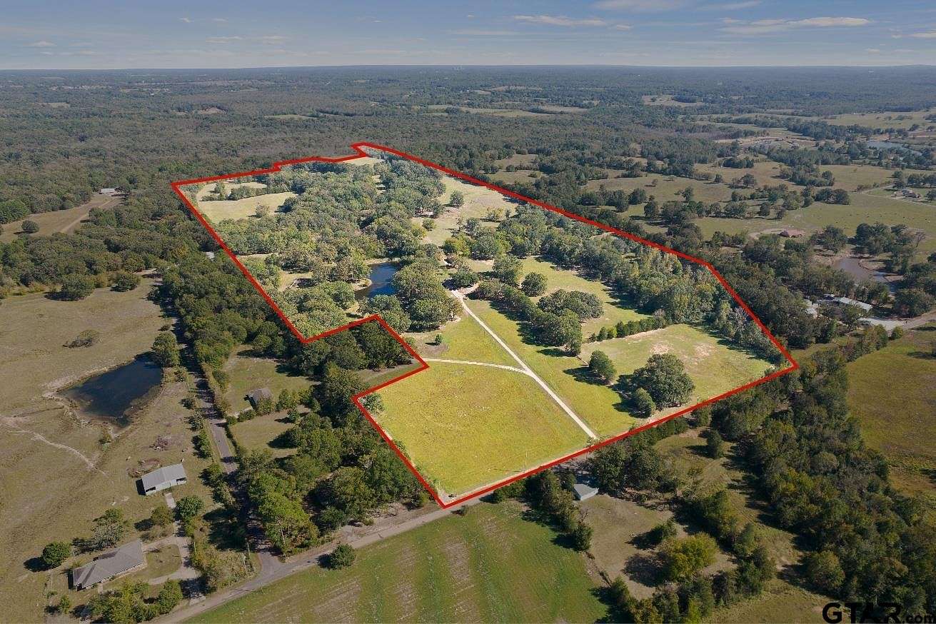 136 Acres of Agricultural Land with Home for Sale in Mount Pleasant, Texas