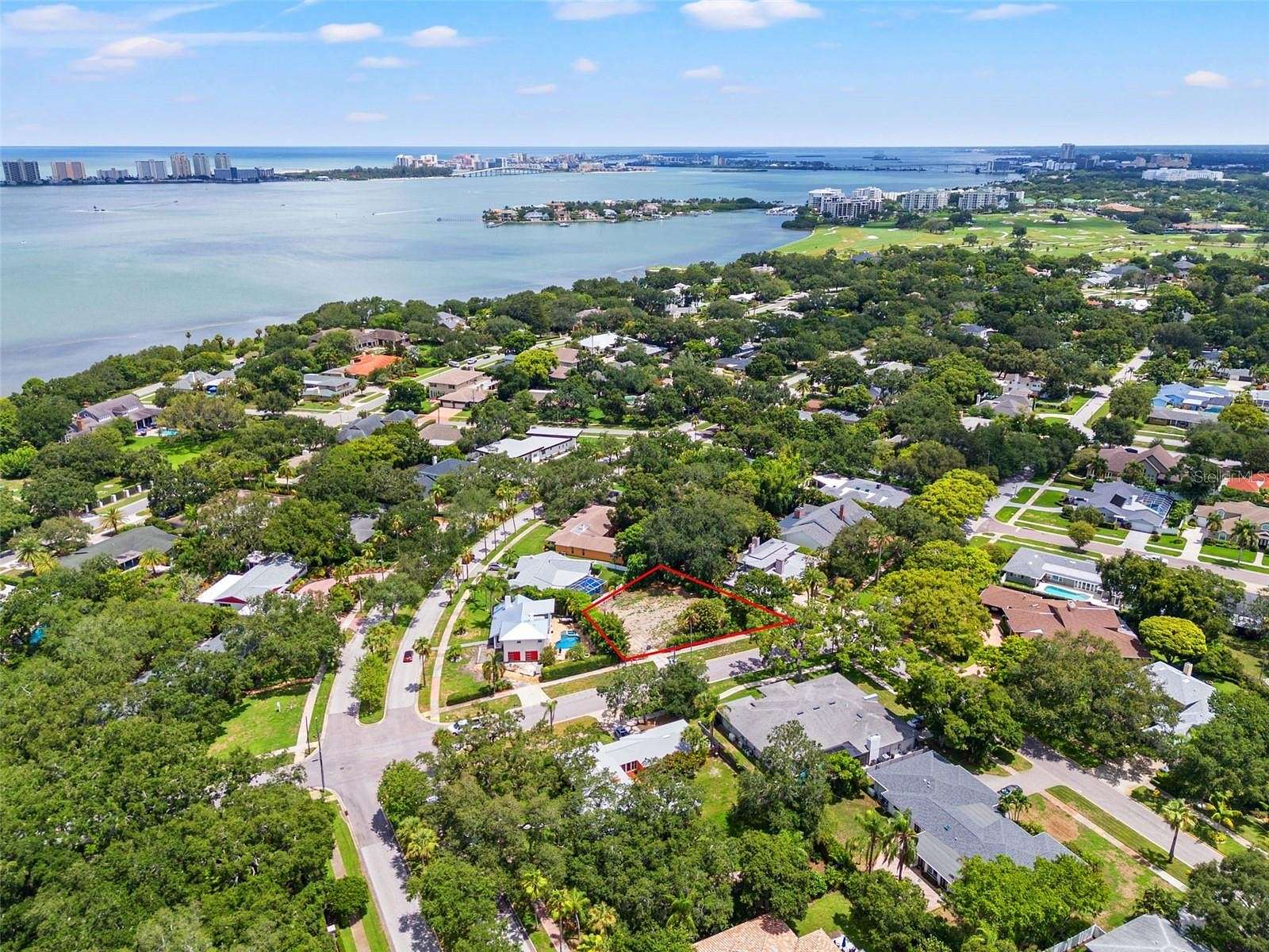 0.23 Acres of Residential Land for Sale in Belleair, Florida