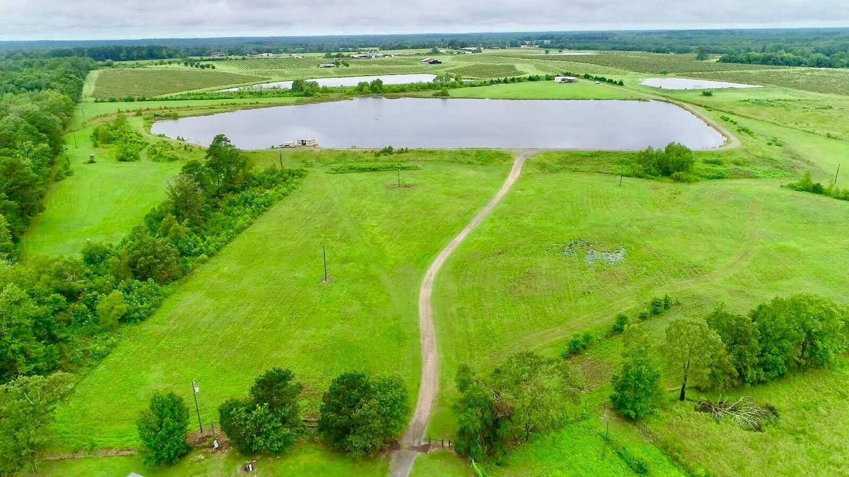 255 Acres of Improved Recreational Land & Farm for Sale in De Berry, Texas