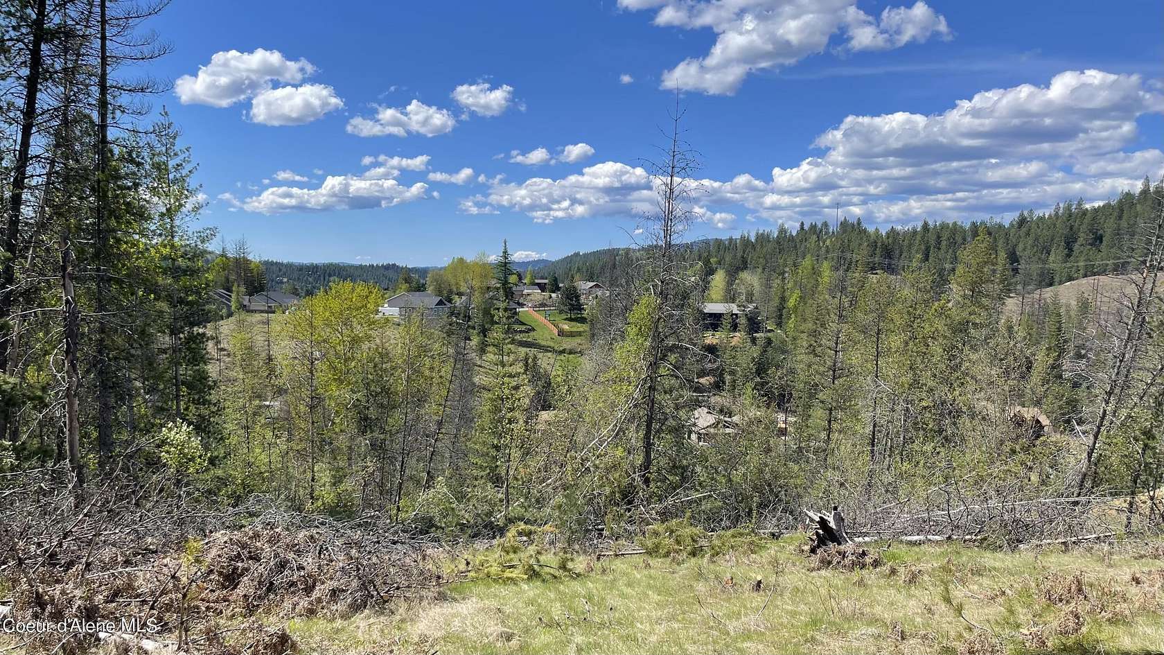 0.83 Acres of Residential Land for Sale in Pinehurst, Idaho