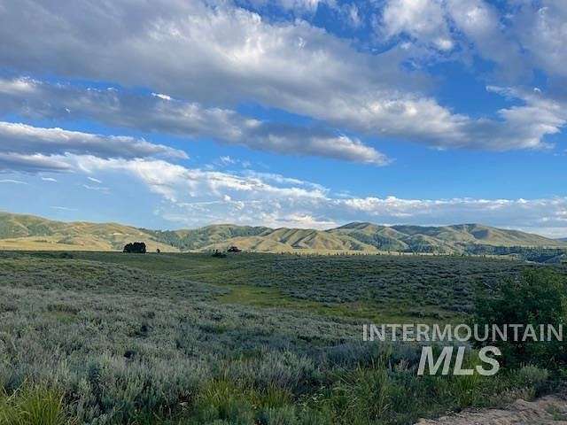 7.5 Acres of Land for Sale in Pine, Idaho