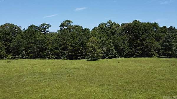 20 Acres of Mixed-Use Land for Sale in Texarkana, Arkansas