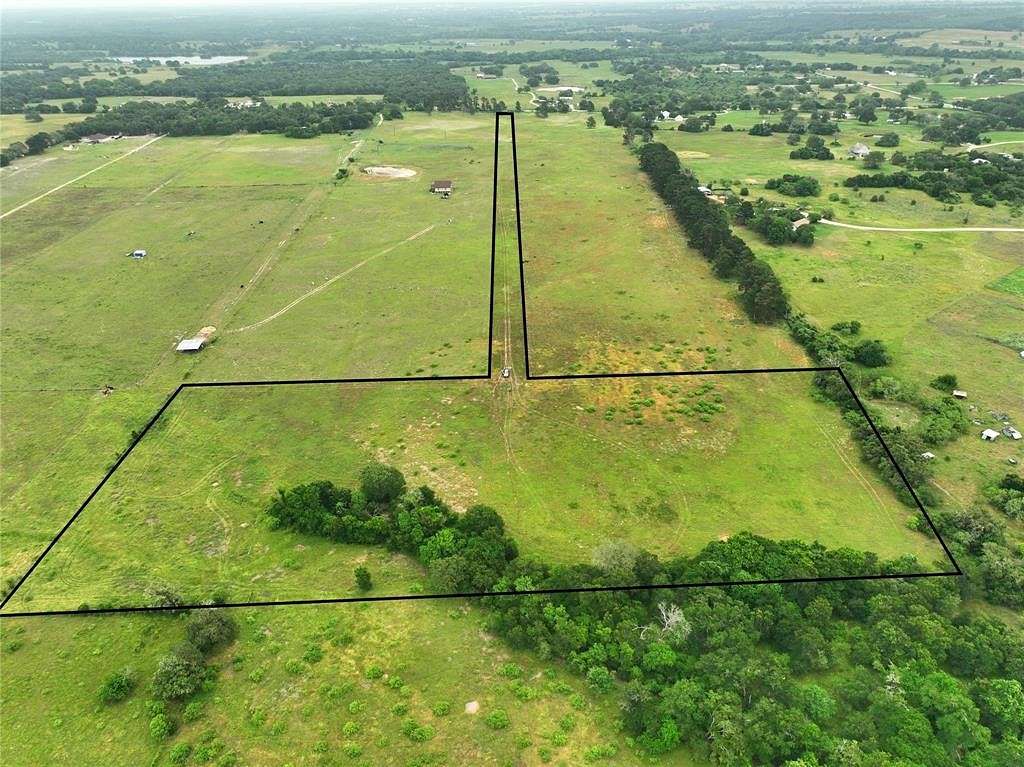 Land for Sale in Lockhart, Texas