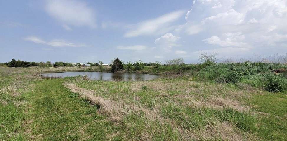 10.38 Acres of Land with Home for Sale in Mexia, Texas