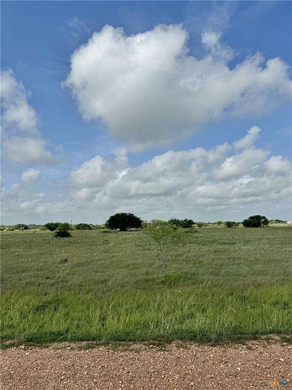 5.018 Acres of Residential Land for Sale in Victoria, Texas