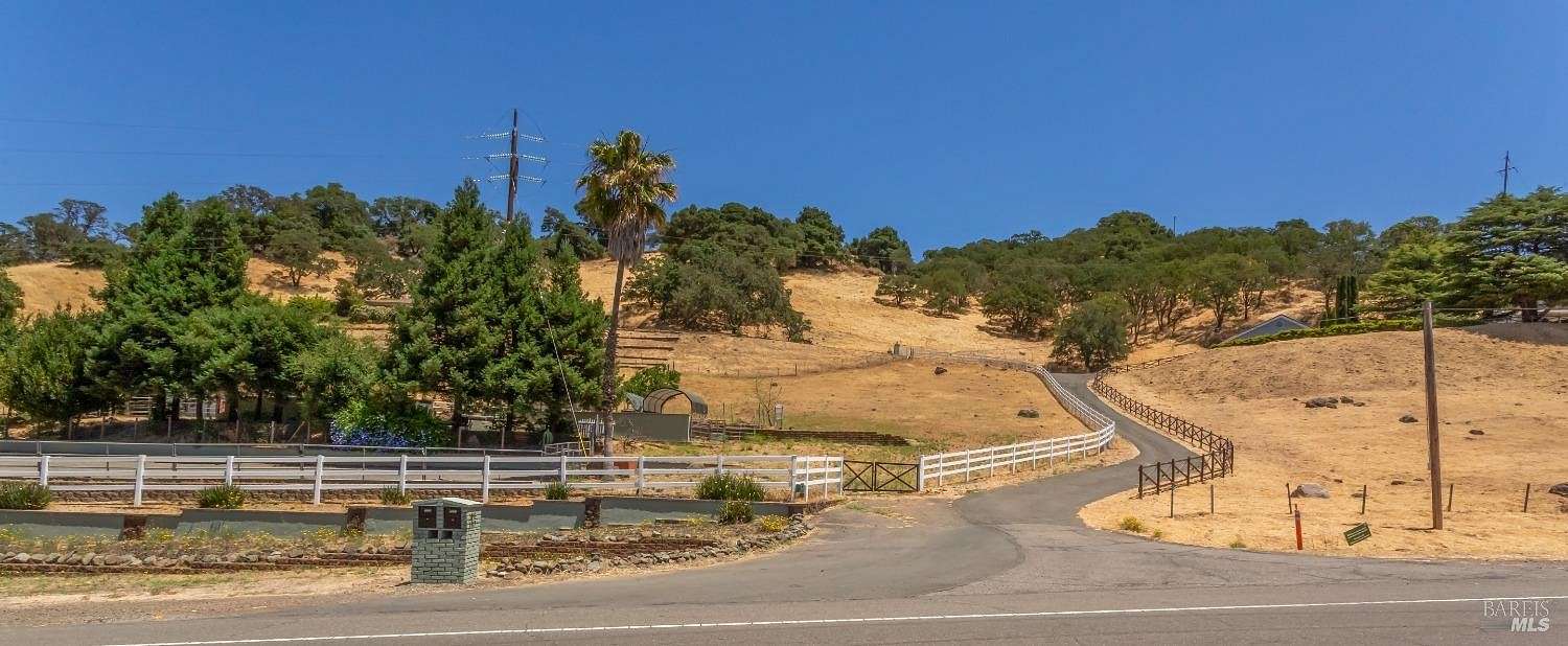 4.77 Acres of Residential Land with Home for Sale in Fairfield, California