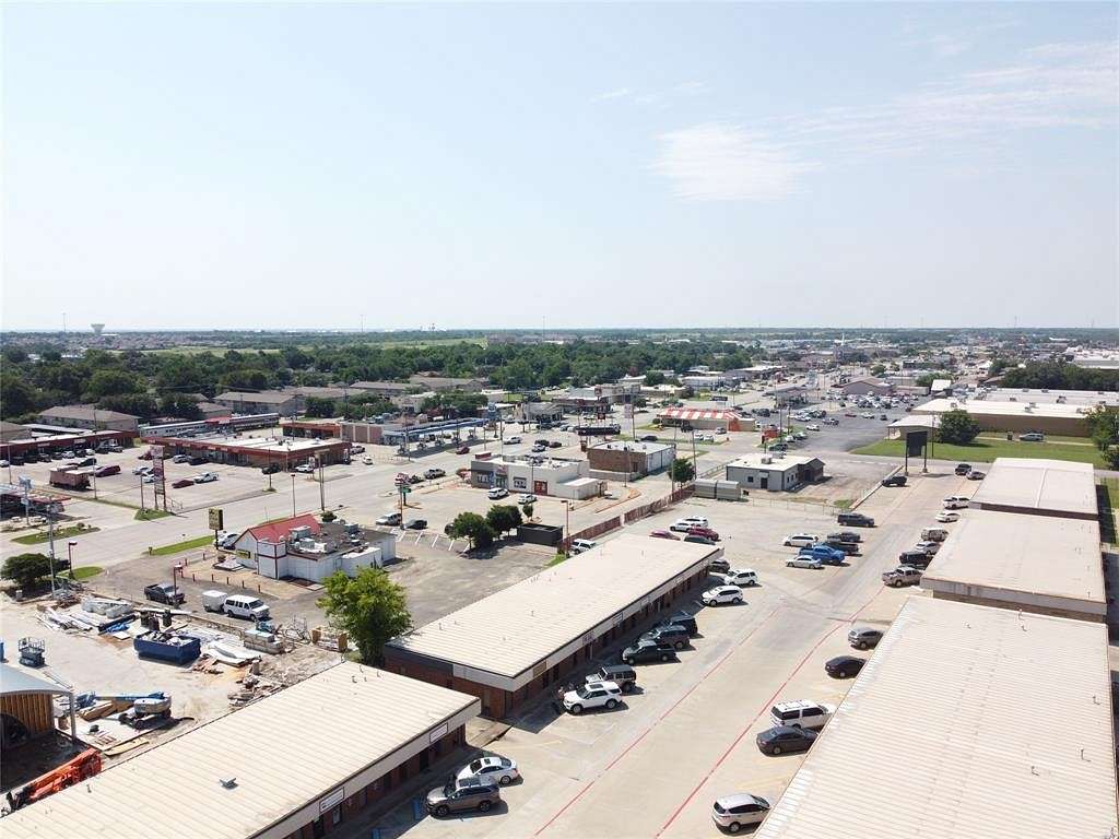 5.174 Acres of Commercial Land for Sale in Greenville, Texas