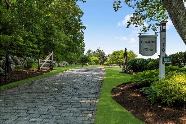 27.8 Acres of Recreational Land with Home for Sale in Exeter, Rhode Island