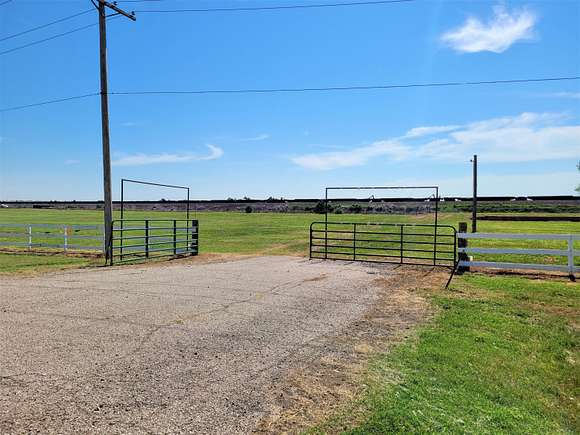 2 Acres of Commercial Land for Sale in Amarillo, Texas