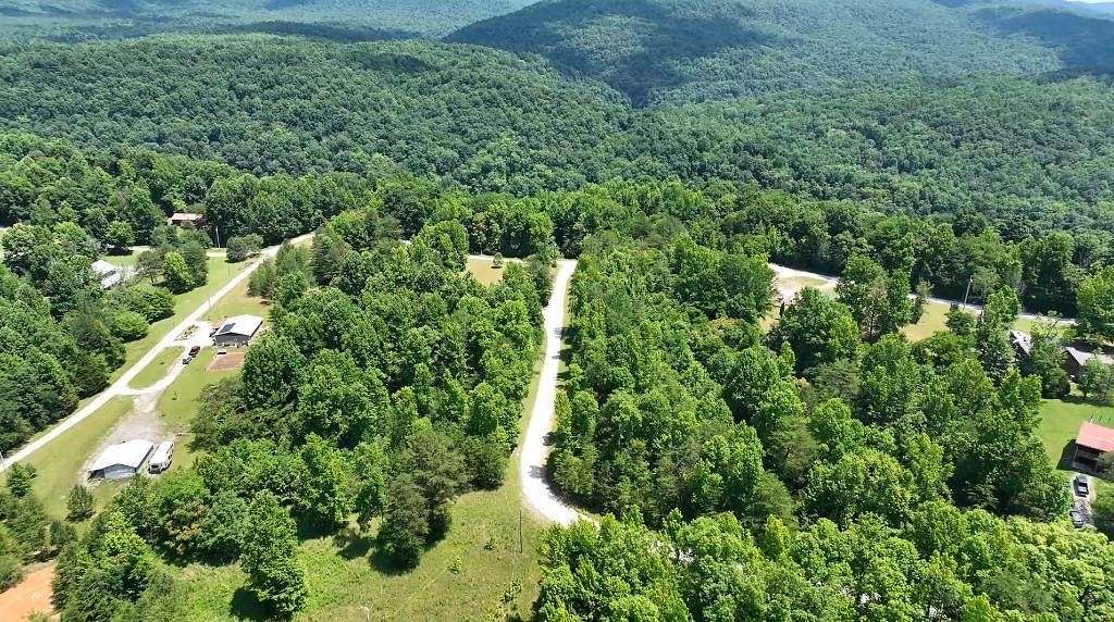 1.06 Acres of Residential Land for Sale in Alpine, Tennessee