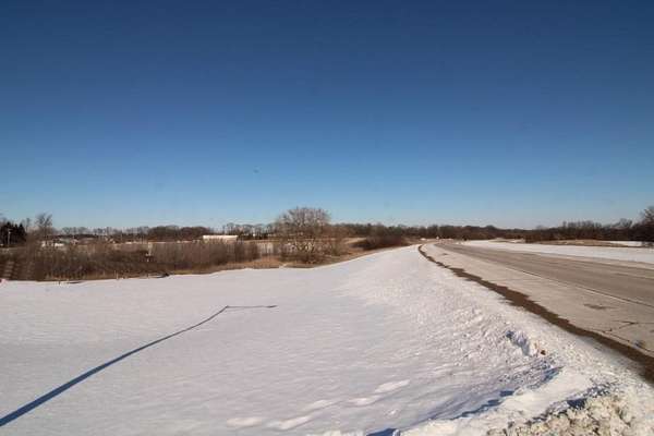 13.2 Acres of Mixed-Use Land for Sale in Rockton, Illinois