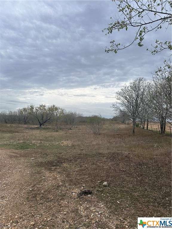 12 Acres of Land for Sale in Stockdale, Texas