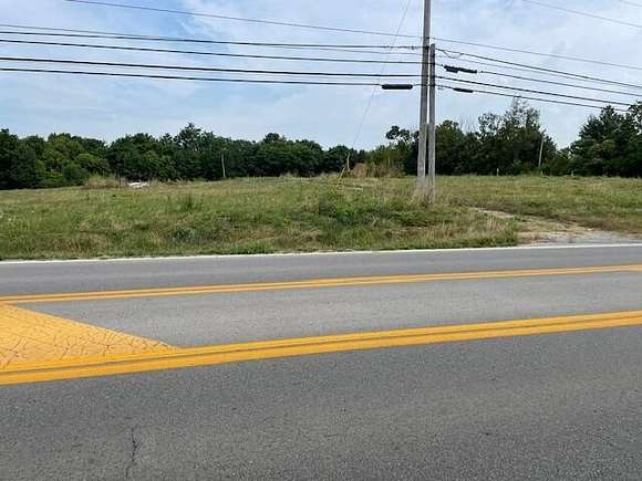 4.5 Acres of Commercial Land for Sale in Nicholasville, Kentucky