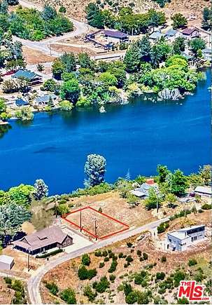 0.14 Acres of Residential Land for Sale in Lake Hughes, California