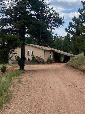 2.4 Acres of Residential Land with Home for Sale in Florissant, Colorado