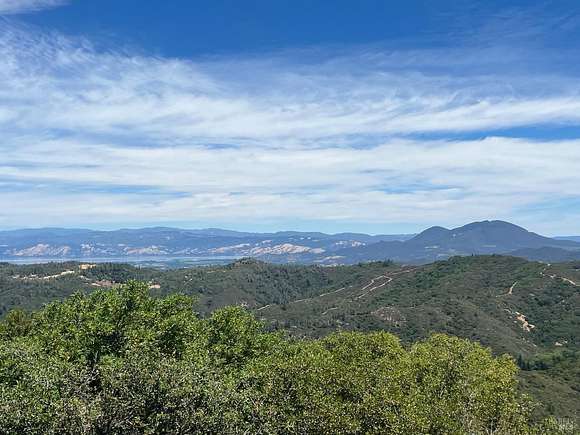 127 Acres of Recreational Land & Farm for Sale in Hopland, California