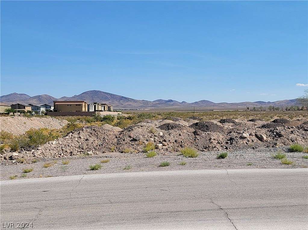 1.04 Acres of Residential Land for Sale in Henderson, Nevada