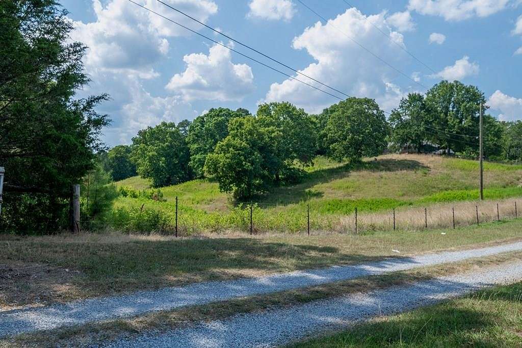 24.44 Acres of Agricultural Land for Sale in Dalton, Georgia