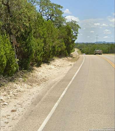 1.23 Acres of Residential Land for Sale in Canyon Lake, Texas