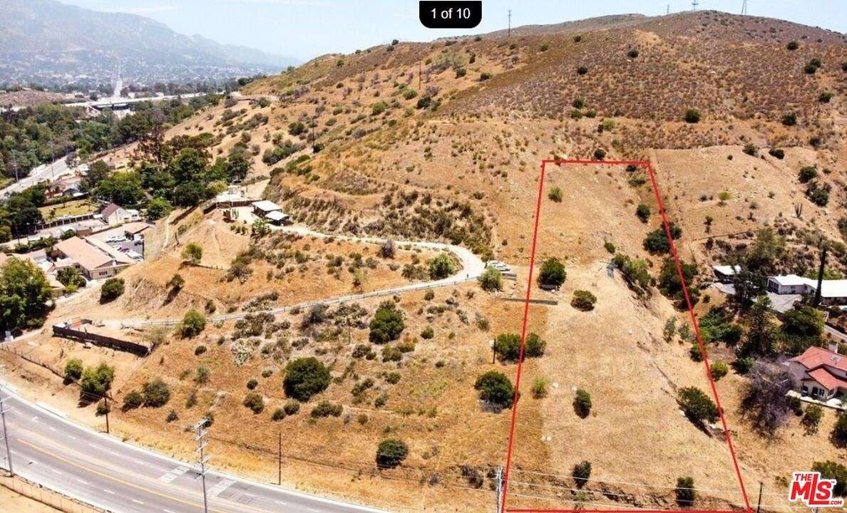 0.808 Acres of Land for Sale in Sunland, California