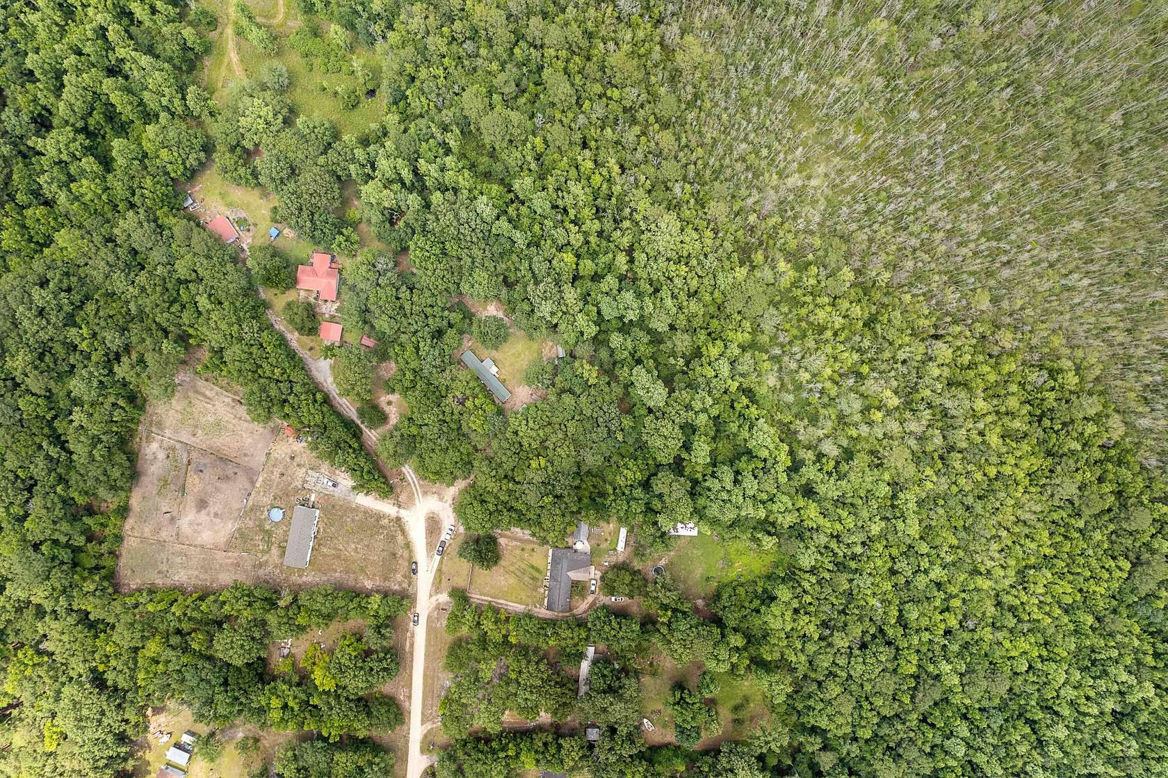 6 Acres of Residential Land for Sale in Cottageville, South Carolina