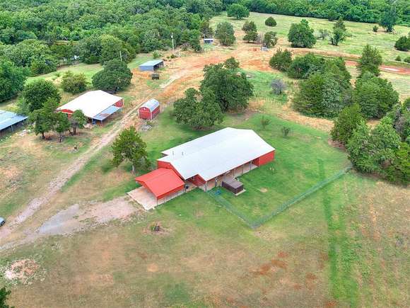 29.98 Acres of Land with Home for Sale in Guthrie, Oklahoma