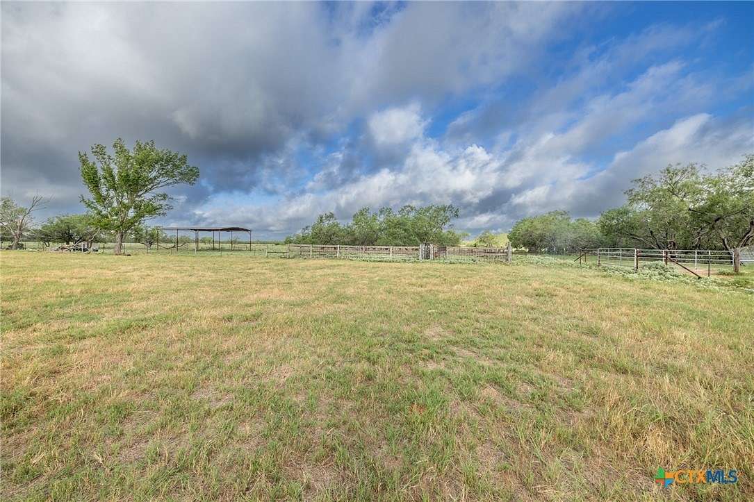 39.05 Acres of Land for Sale in Cost, Texas