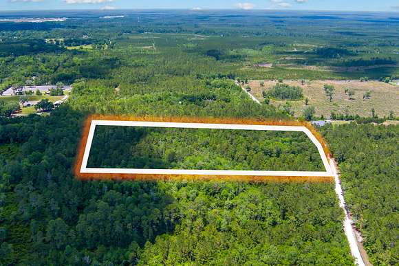 11 Acres of Recreational Land for Sale in Lake City, Florida