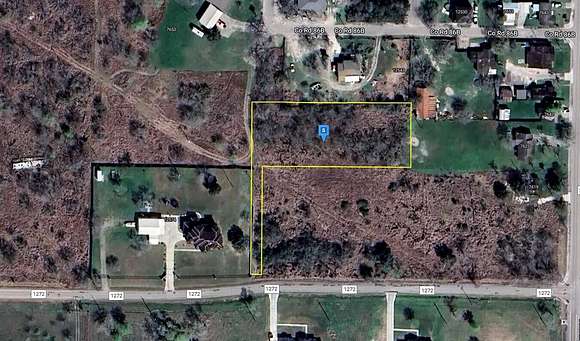 1 Acre of Residential Land for Sale in La Paloma Addition, Texas