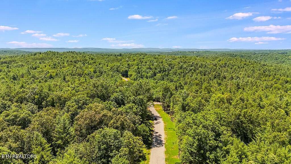 13.8 Acres of Land for Sale in Deer Lodge, Tennessee