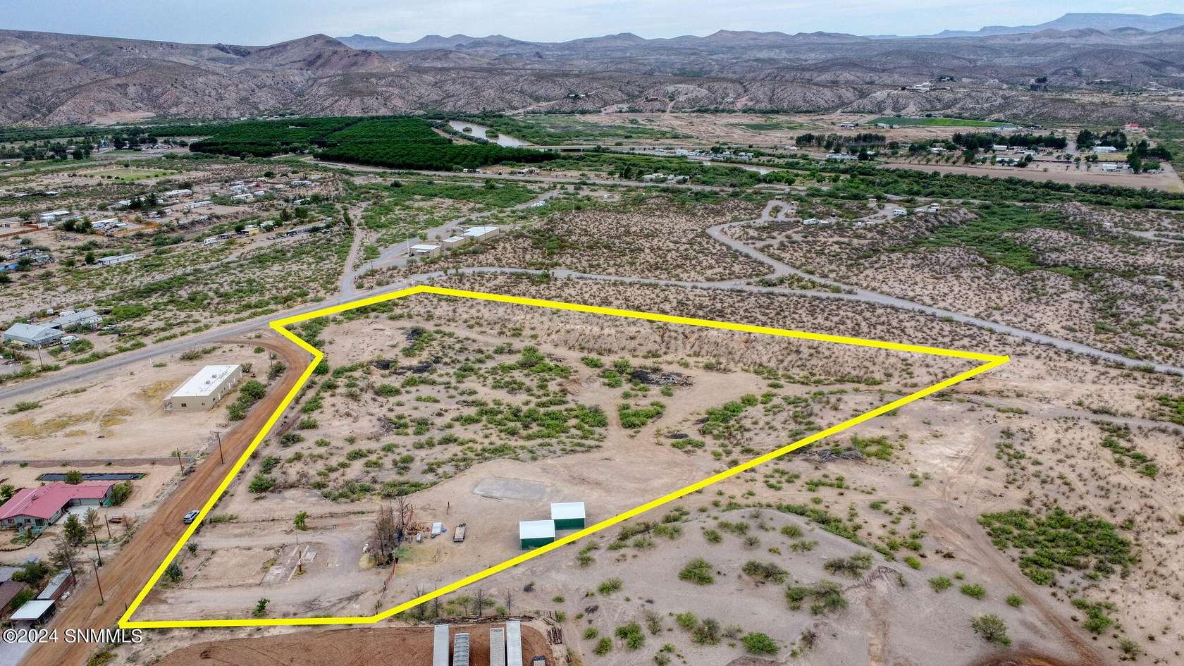 10 Acres of Agricultural Land for Sale in Radium Springs, New Mexico