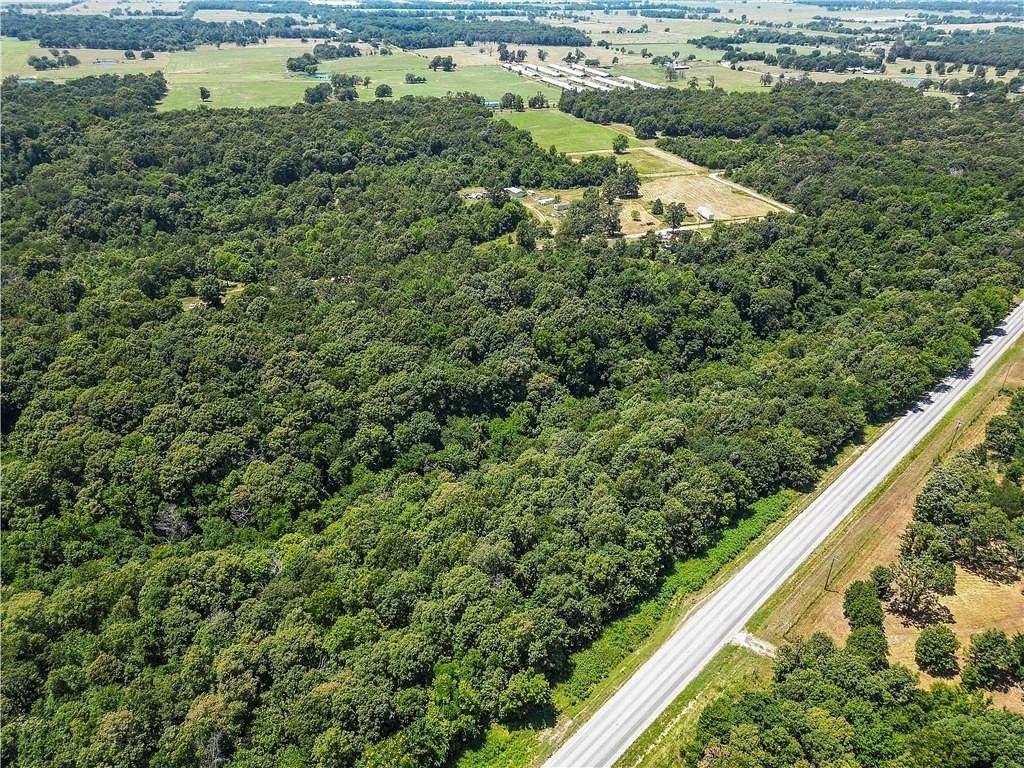 11 Acres of Land for Sale in Gravette, Arkansas