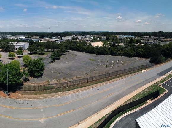 1.25 Acres of Commercial Land for Sale in Huntsville, Alabama