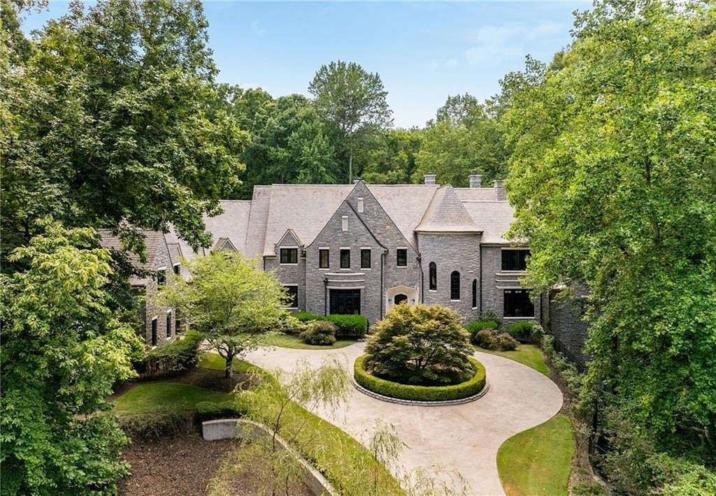2.88 Acres of Residential Land with Home for Sale in Atlanta, Georgia