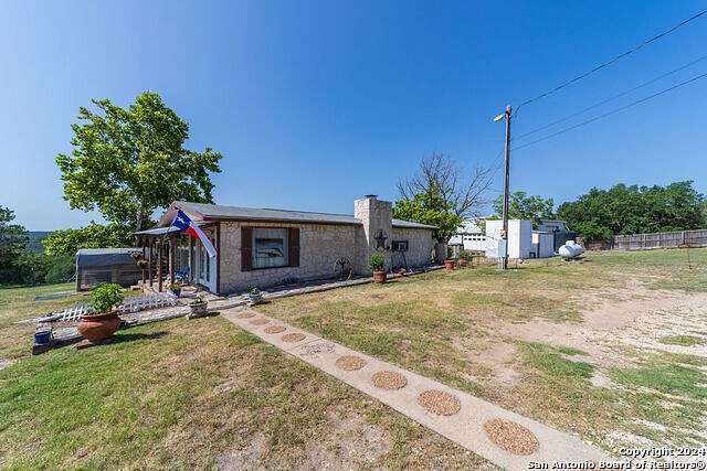 2.5 Acres of Residential Land with Home for Sale in Kerrville, Texas