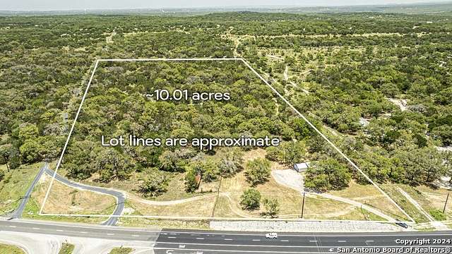 10.02 Acres of Improved Commercial Land for Sale in Spring Branch, Texas