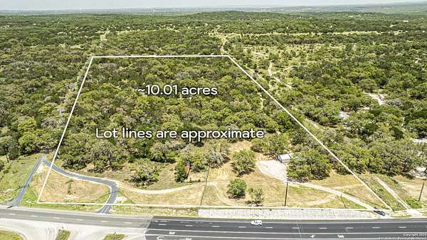 10 Acres of Improved Commercial Land for Sale in Spring Branch, Texas