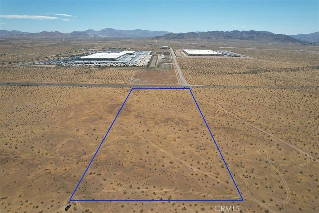 12.93 Acres of Land for Sale in Apple Valley, California