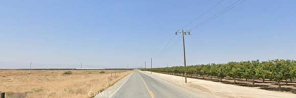 316.26 Acres of Agricultural Land for Sale in Shafter, California
