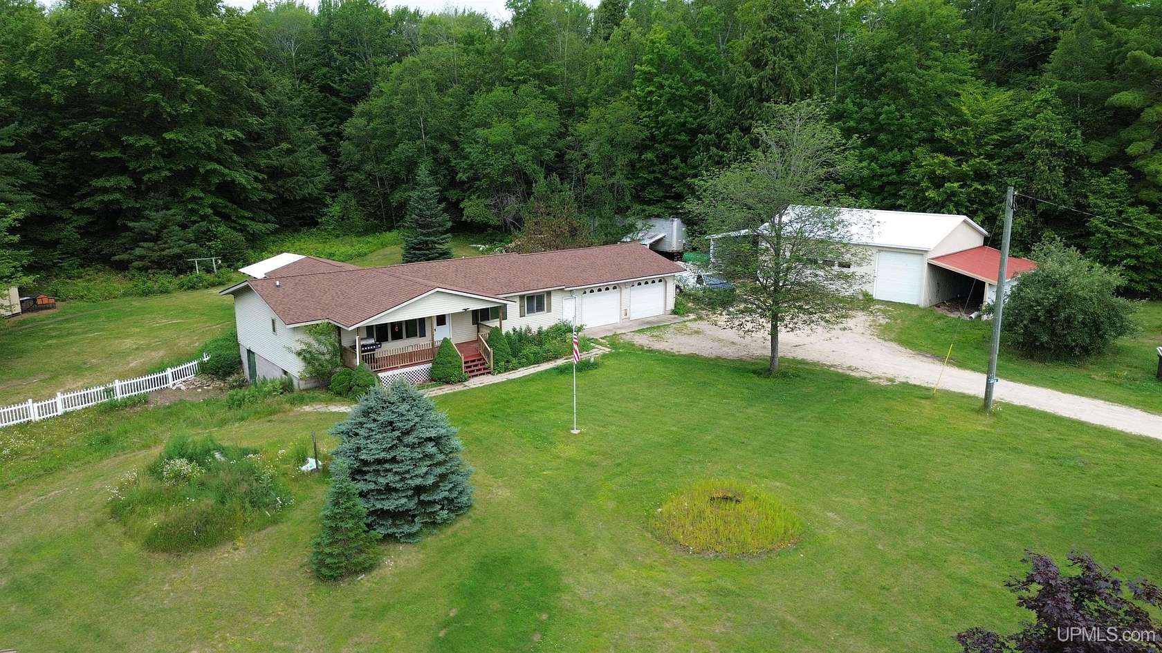 5.95 Acres of Residential Land with Home for Sale in Manistique, Michigan