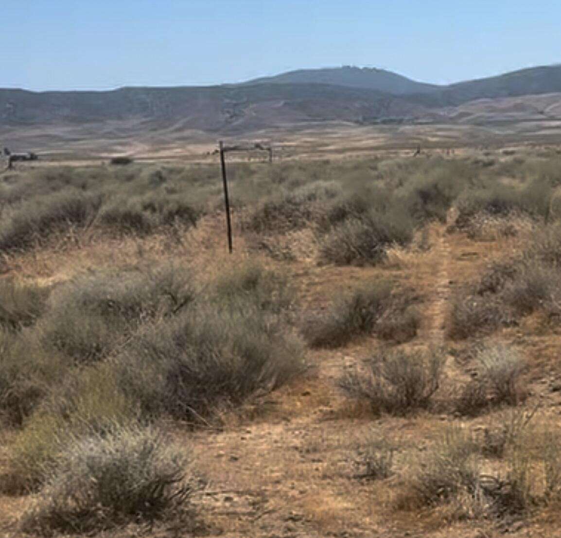 2.563 Acres of Land for Sale in Lancaster, California