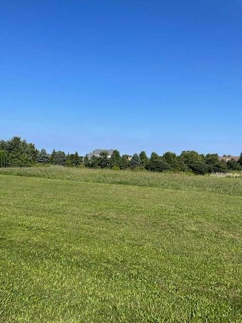 1.35 Acres of Residential Land for Sale in St Charles, Illinois