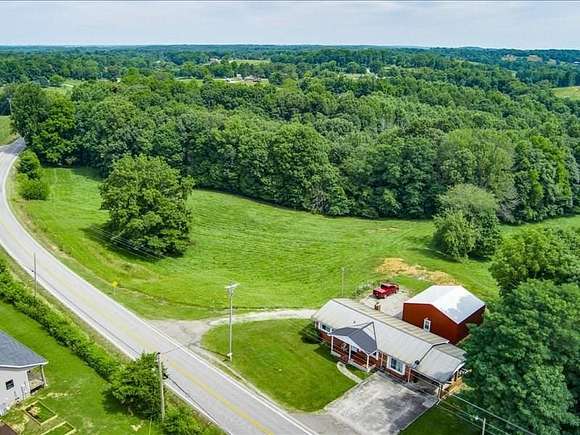 7 Acres of Land with Home for Sale in Moss, Tennessee