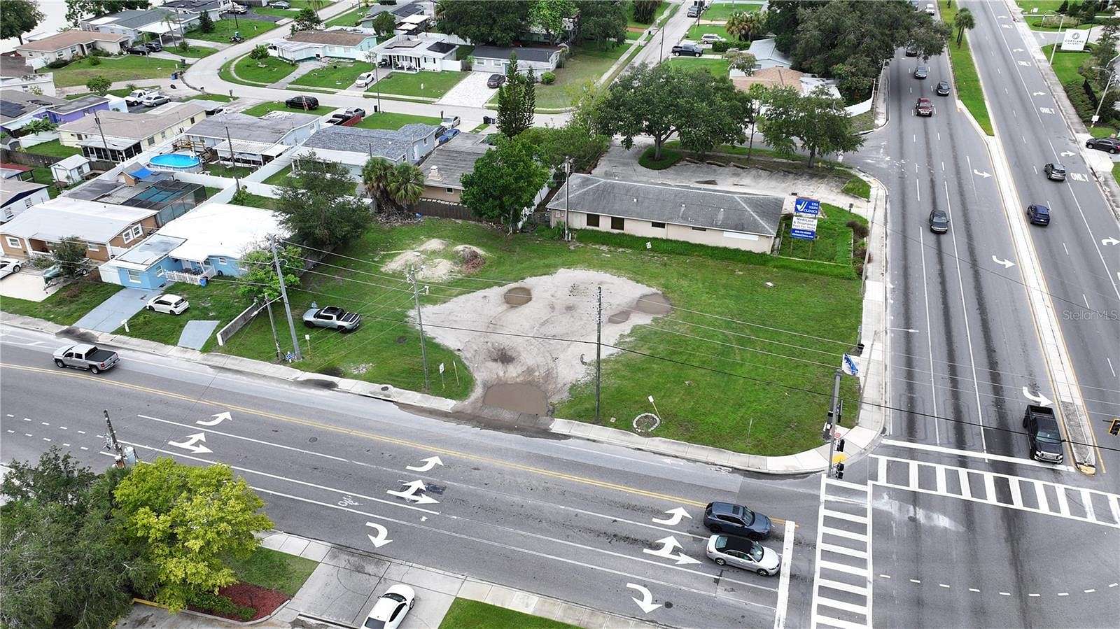 0.42 Acres of Commercial Land for Sale in Pinellas Park, Florida