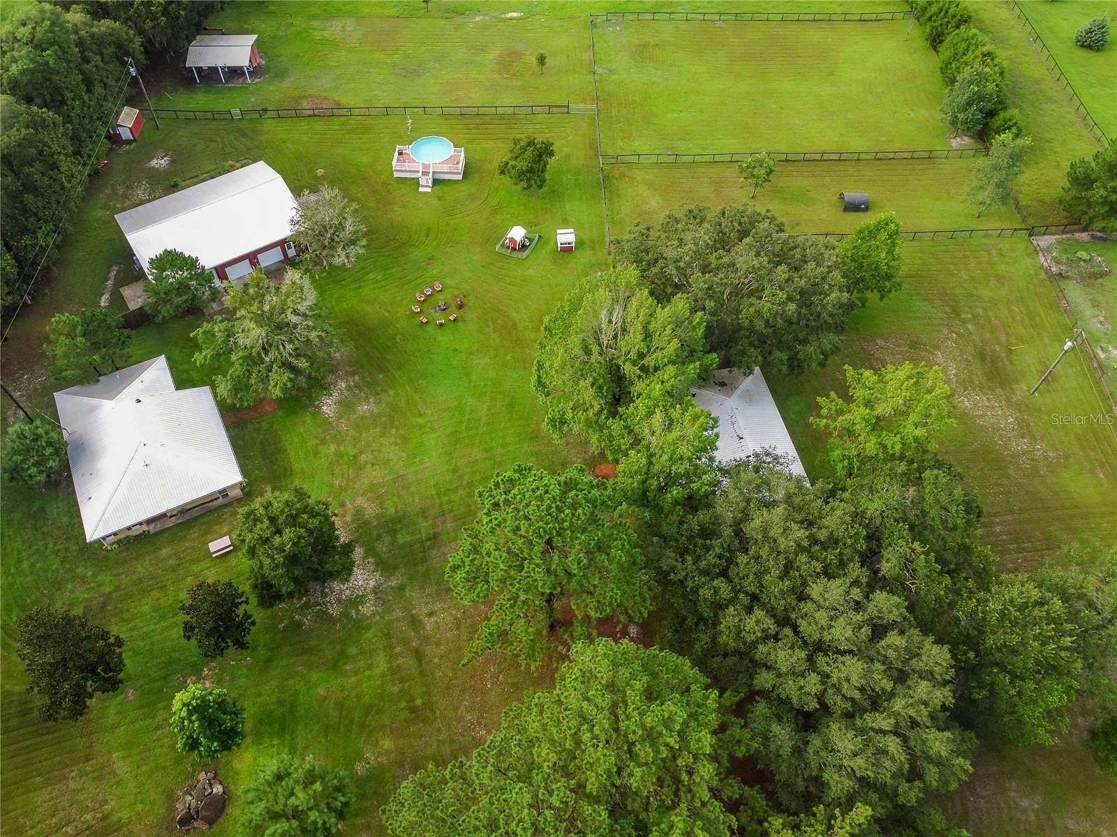 9.3 Acres of Land with Home for Sale in Williston, Florida