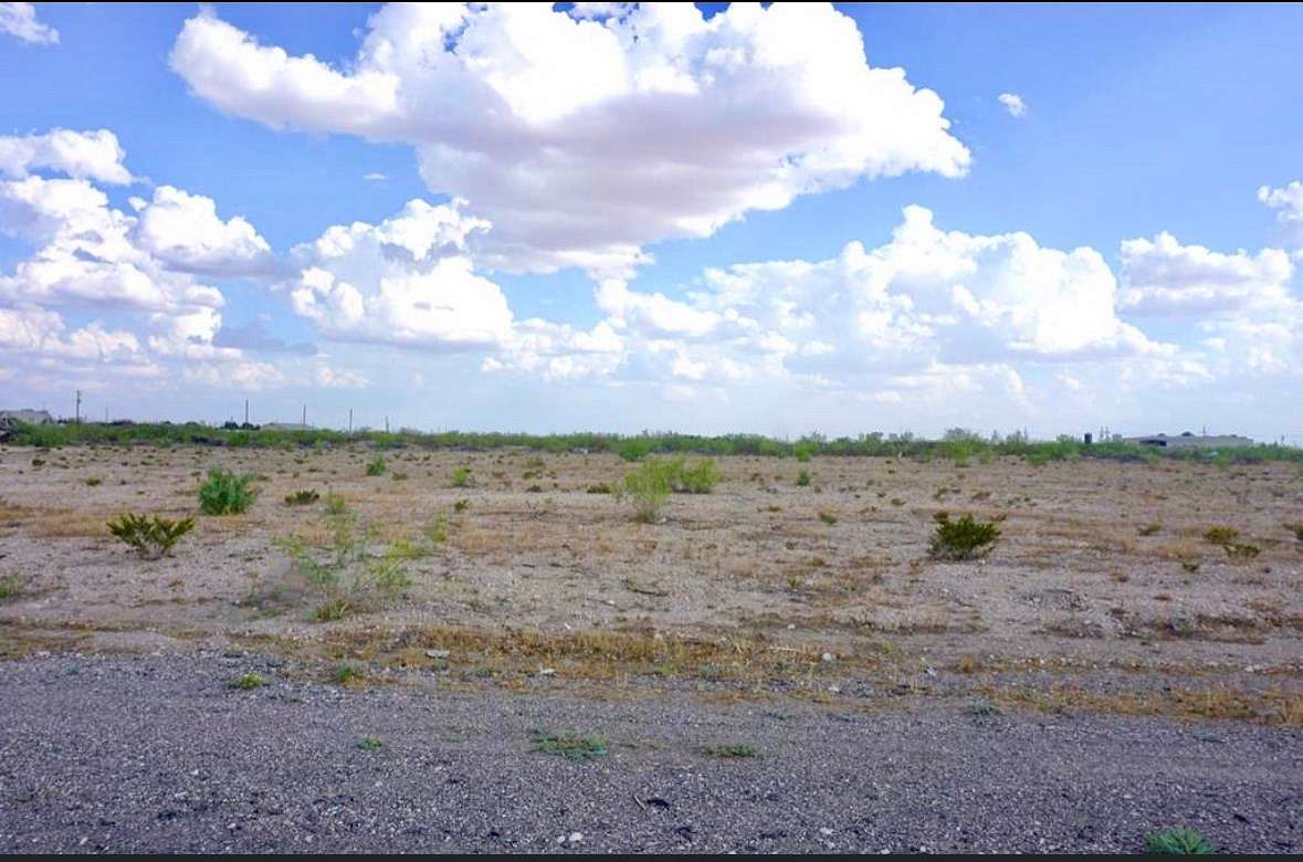 1.8 Acres of Residential Land for Sale in Monahans, Texas