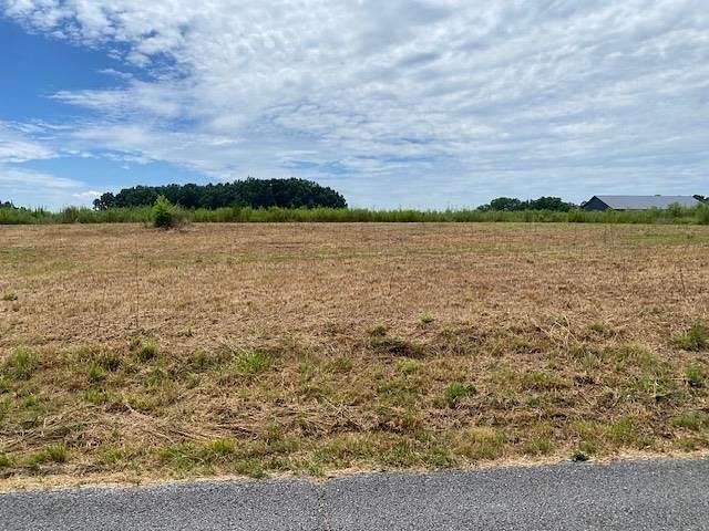 0.625 Acres of Residential Land for Sale in Sparta, Tennessee
