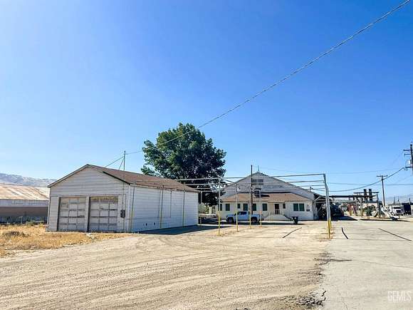 2 Acres of Commercial Land for Sale in Arvin, California