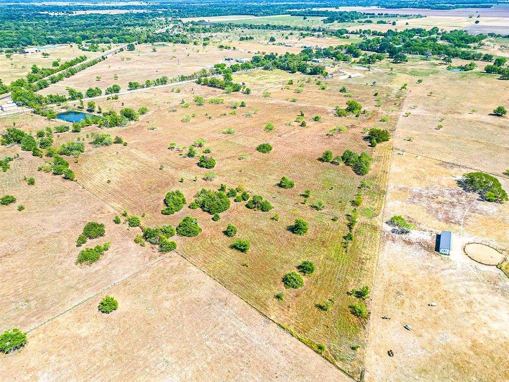 19.756 Acres of Land for Sale in Kerens, Texas